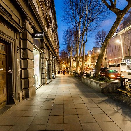 Dat Exx Apartments On Liberty Square Tiflis Exterior foto