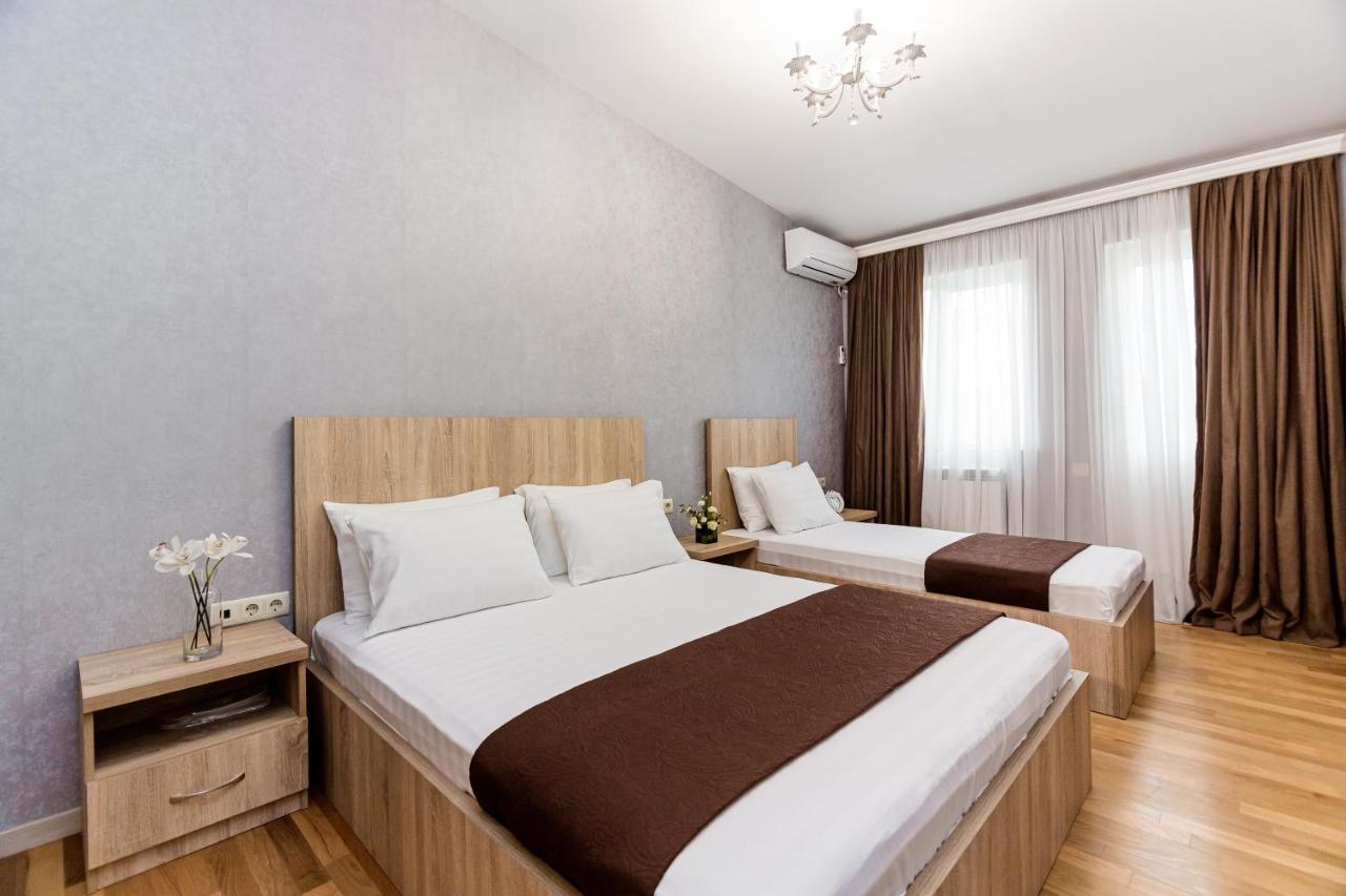 Dat Exx Apartments On Liberty Square Tiflis Exterior foto