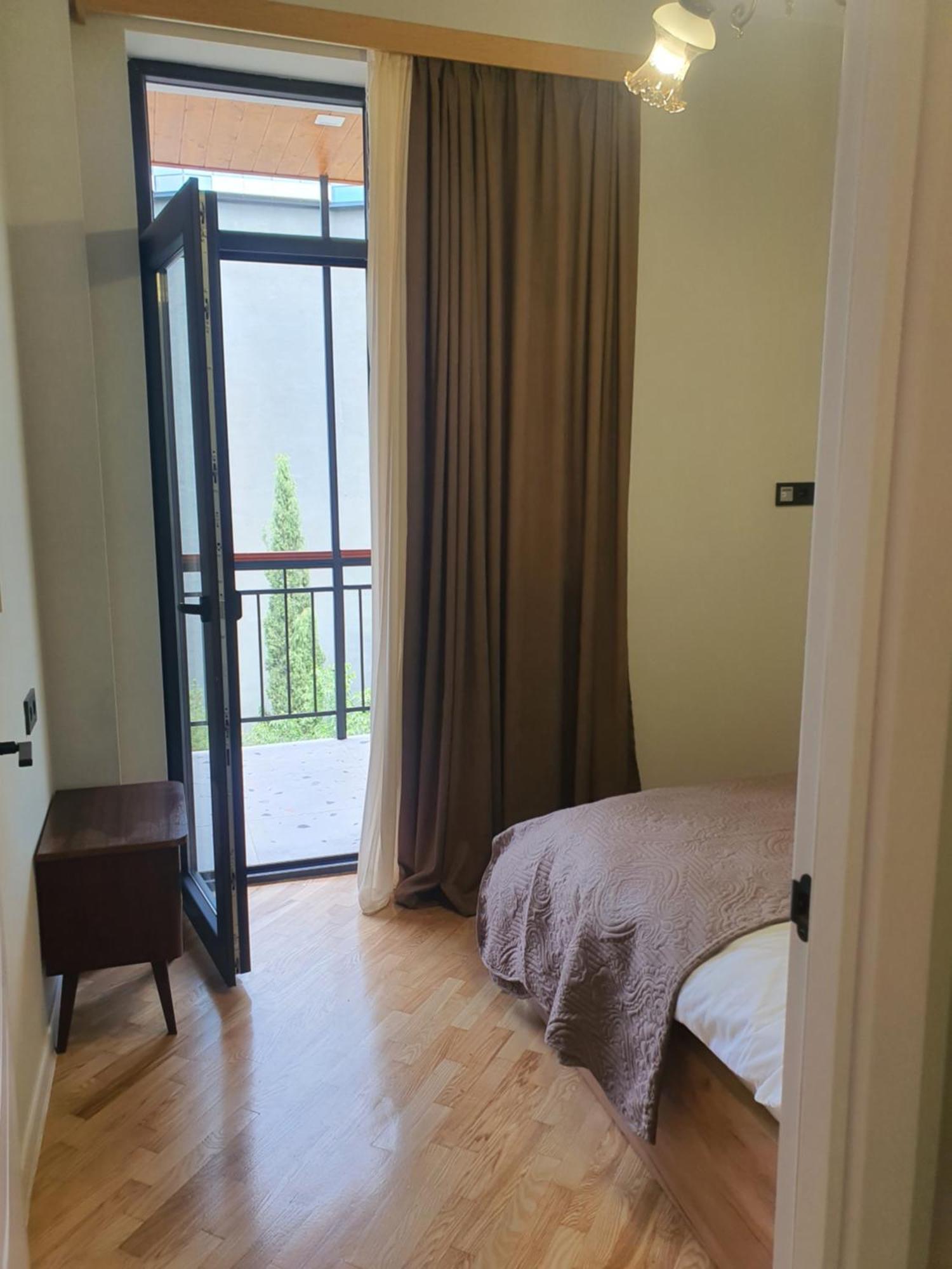 Dat Exx Apartments On Liberty Square Tiflis Exterior foto