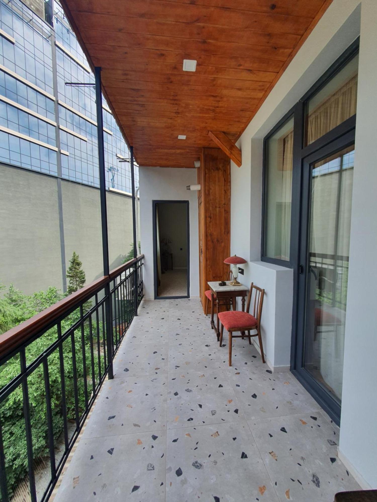 Dat Exx Apartments On Liberty Square Tiflis Exterior foto